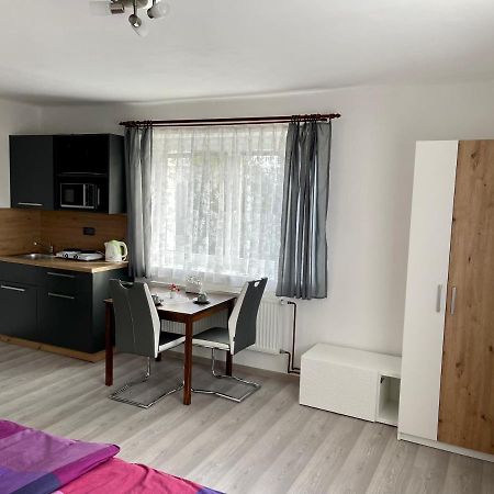 Apartmany Marjanka Jenisovice  Exterior photo