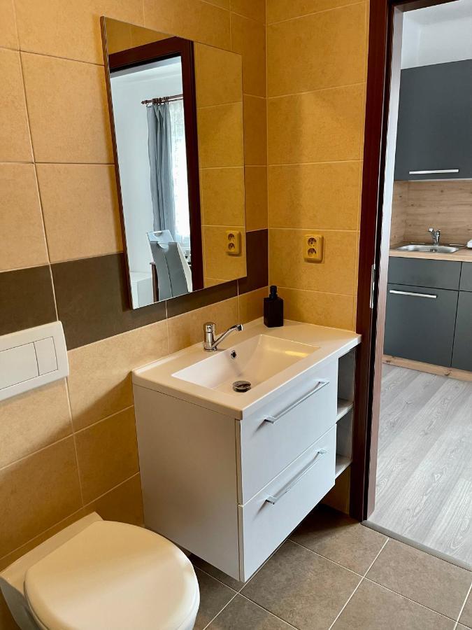 Apartmany Marjanka Jenisovice  Exterior photo